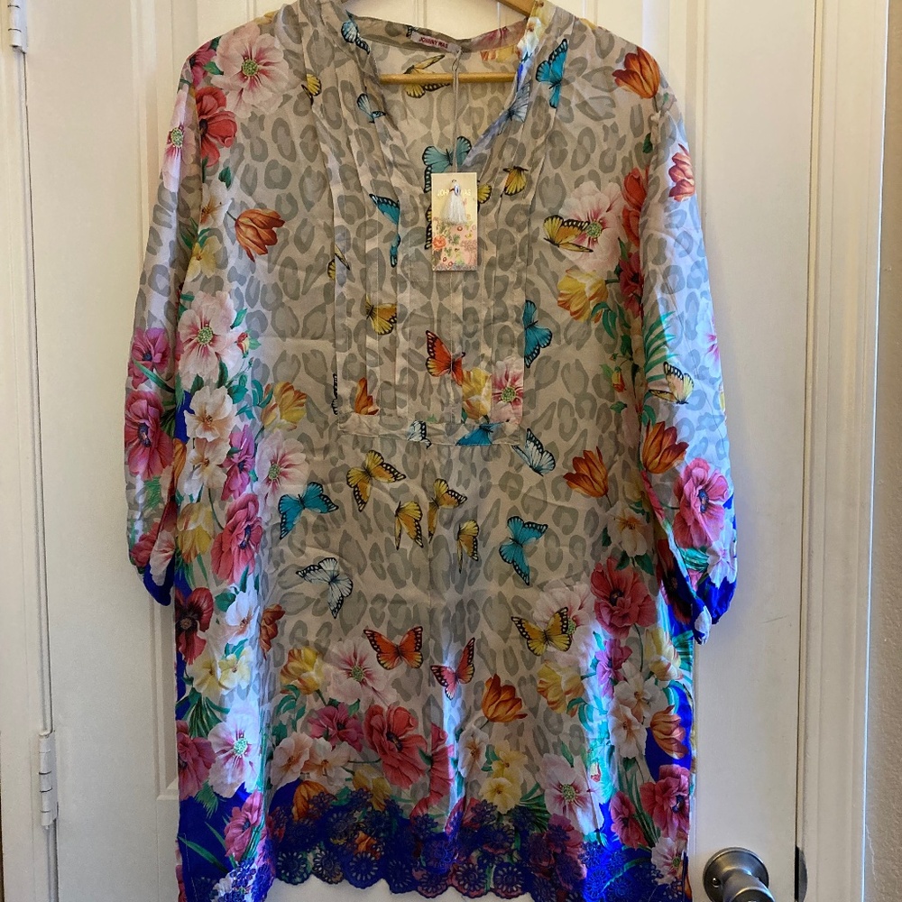 Johnny Was  May Flower Khalani tunic. With tag.  Size L